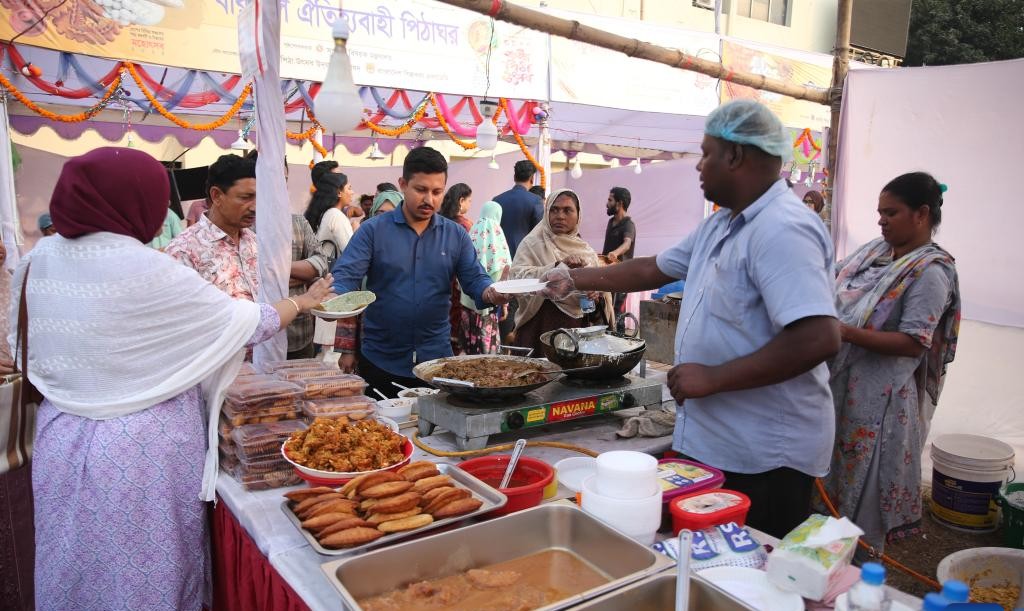 Cooking demo at community event